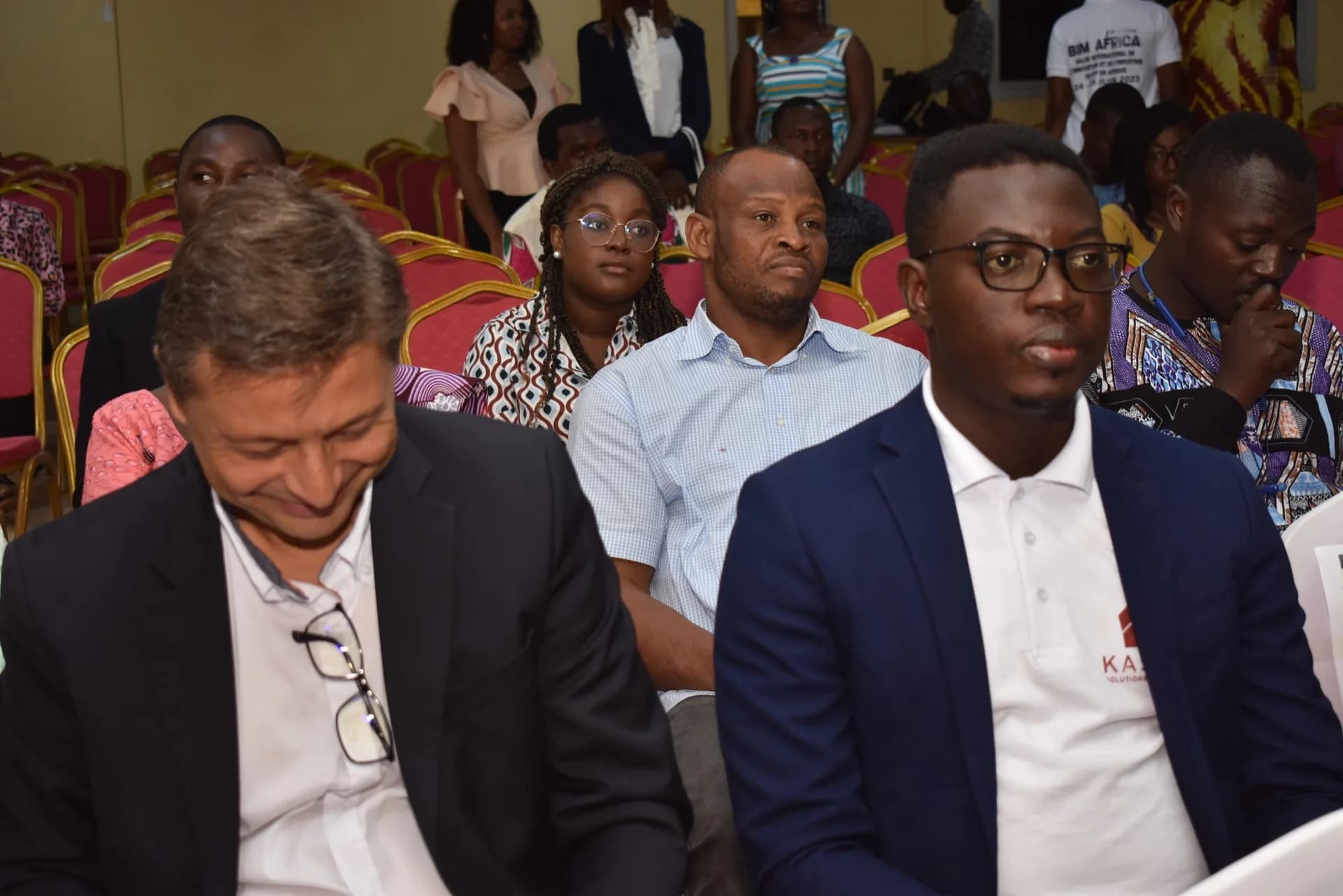 Assistance attentive pendant les conférences SIIBA 2022